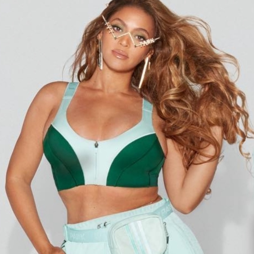 IVY PARK x ADIDAS Drip 2 Zip Sports Bra 💚💚💚